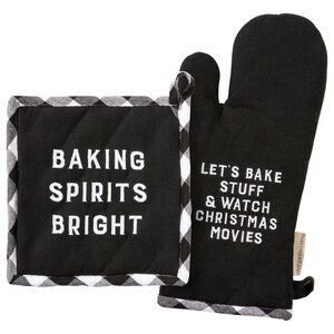 Baking Spirits Bright Christmas Potholder and Oven Mitt Set